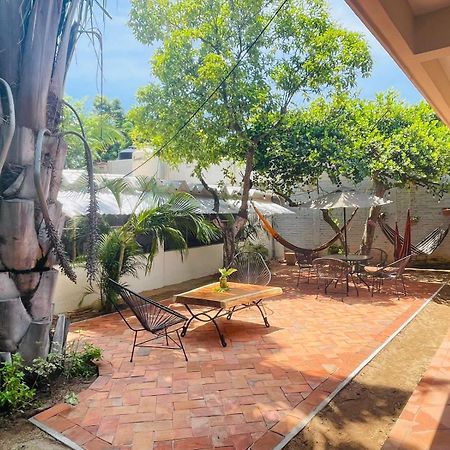 Casa Sixta A 7Min Del Aeropuerto Internacional Pmx Y 2 Cuadras Terminal Autob Ado Hotel Puerto Escondido  Eksteriør billede