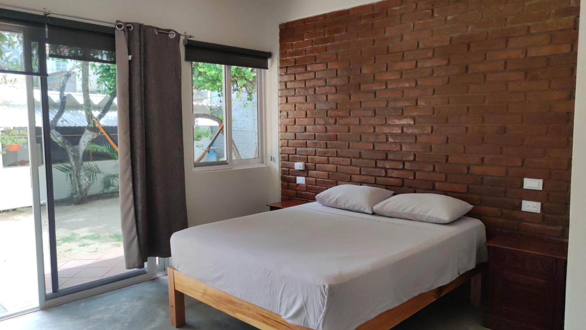 Casa Sixta A 7Min Del Aeropuerto Internacional Pmx Y 2 Cuadras Terminal Autob Ado Hotel Puerto Escondido  Eksteriør billede