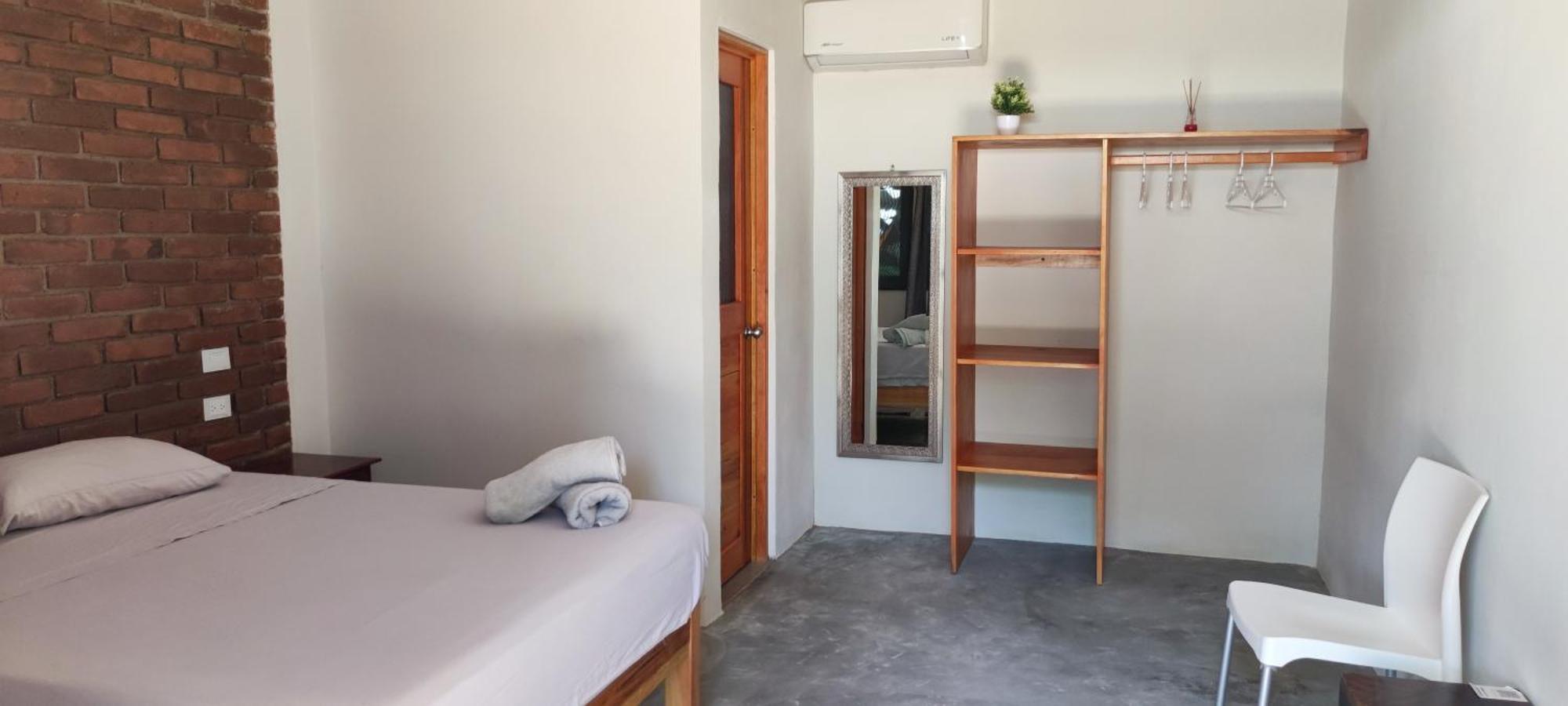Casa Sixta A 7Min Del Aeropuerto Internacional Pmx Y 2 Cuadras Terminal Autob Ado Hotel Puerto Escondido  Eksteriør billede