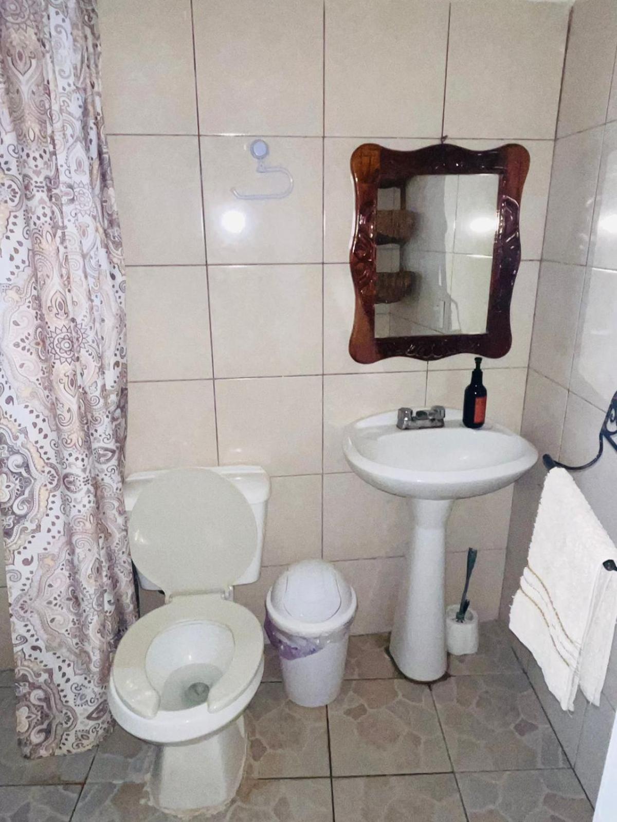 Casa Sixta A 7Min Del Aeropuerto Internacional Pmx Y 2 Cuadras Terminal Autob Ado Hotel Puerto Escondido  Eksteriør billede